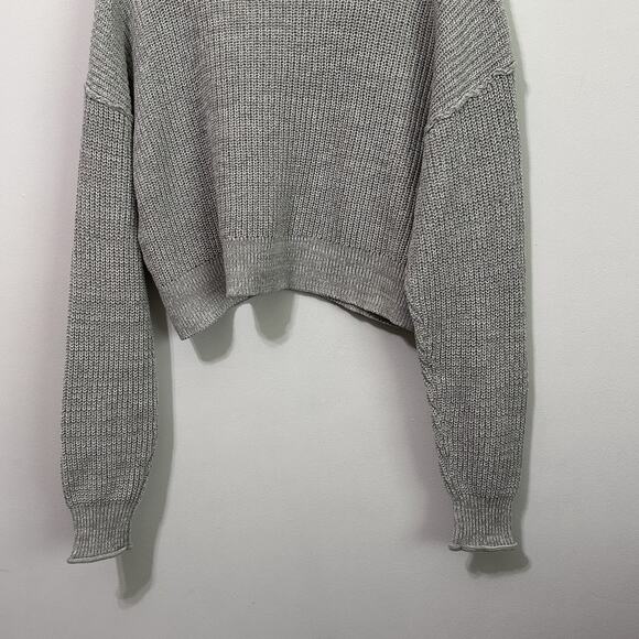 Aeropostale V Neck Sweater L Grey Cropped Long Sleeve Chunky Knit Womens NEW - Picture 8 of 10